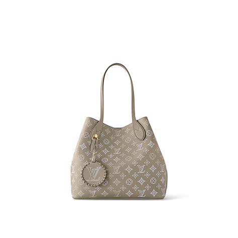 louis vuitton blossom mm mahina.